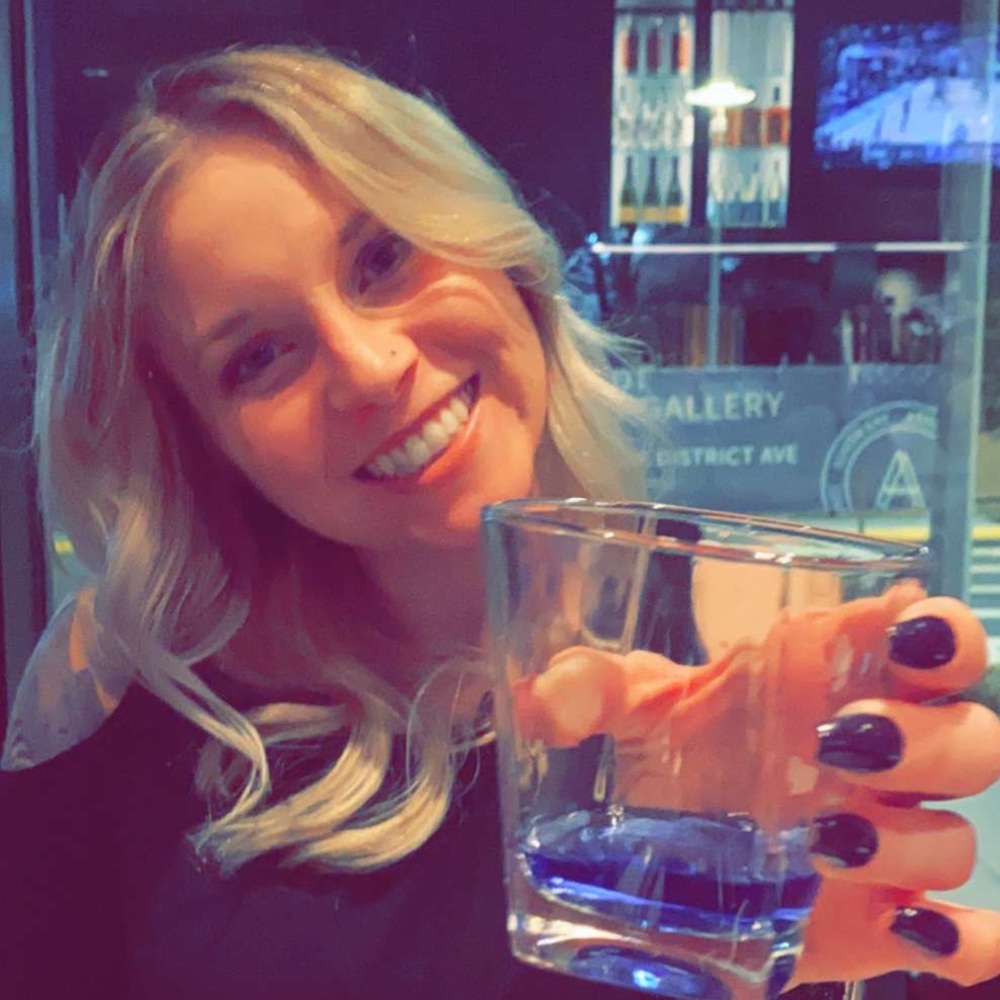 Meet your Posher, Kelly